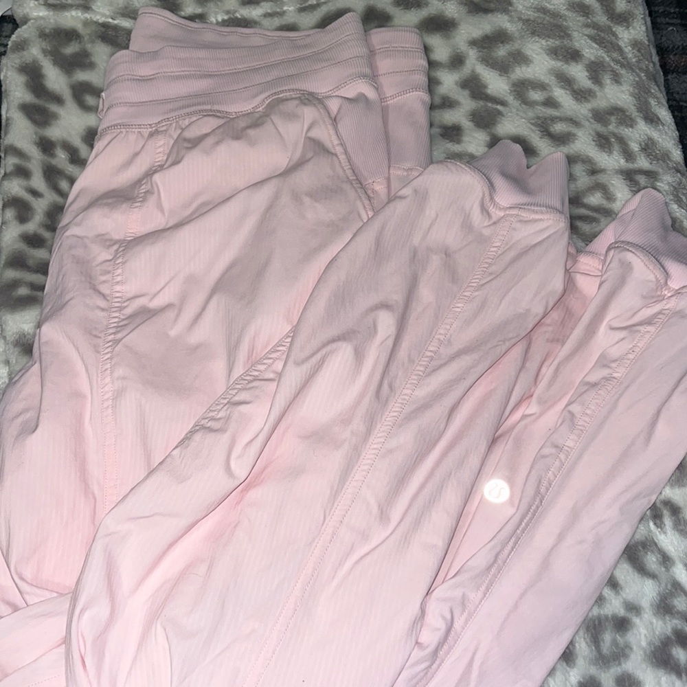 Lululemon joggers